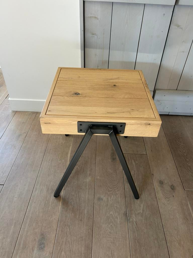 Bijzettafel van de Bommel, Ophalen, Zo goed als nieuw