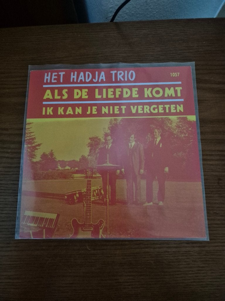 Het Hadja Trio, Ophalen of Verzenden, Zo goed als nieuw, 7 inch, Levenslied of Smartlap