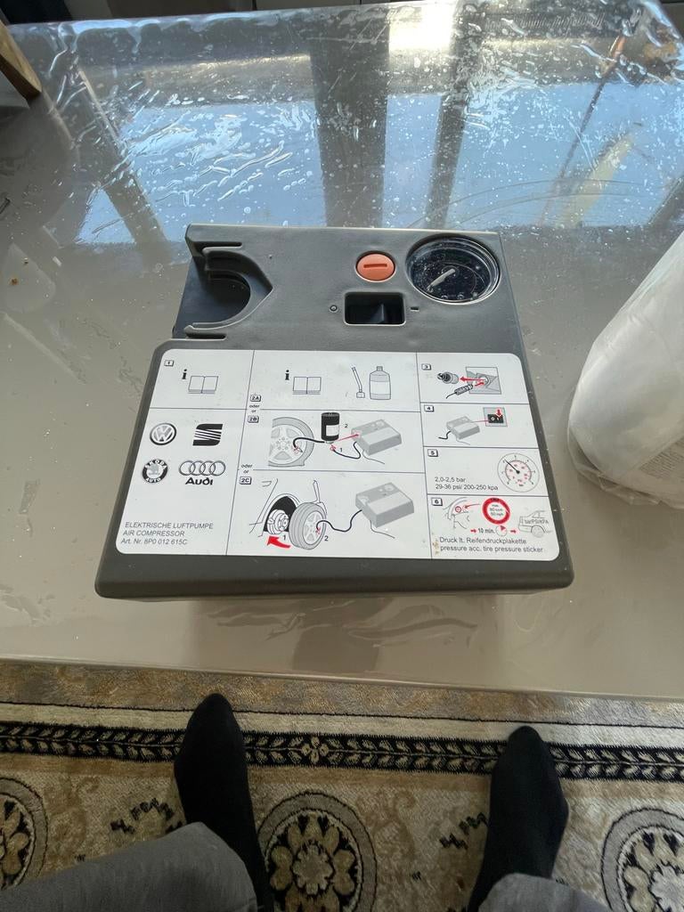 Audi Bandenreparatieset - Compressor & Dichtmiddel, Ophalen, Nieuw