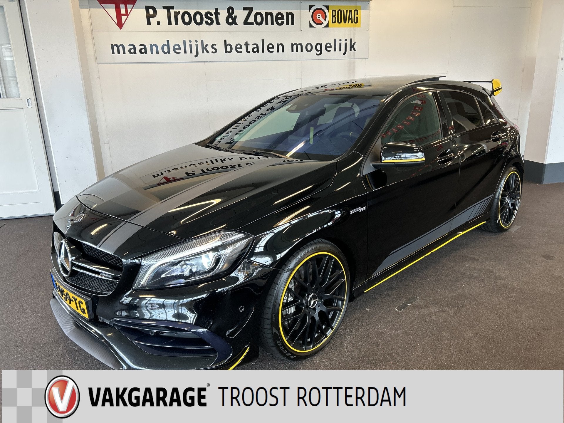 Mercedes-Benz A-Klasse AMG 45 4MATIC Yellow Night 381PK | Pa, Automaat, Gebruikt, 4 cilinders, Zwart