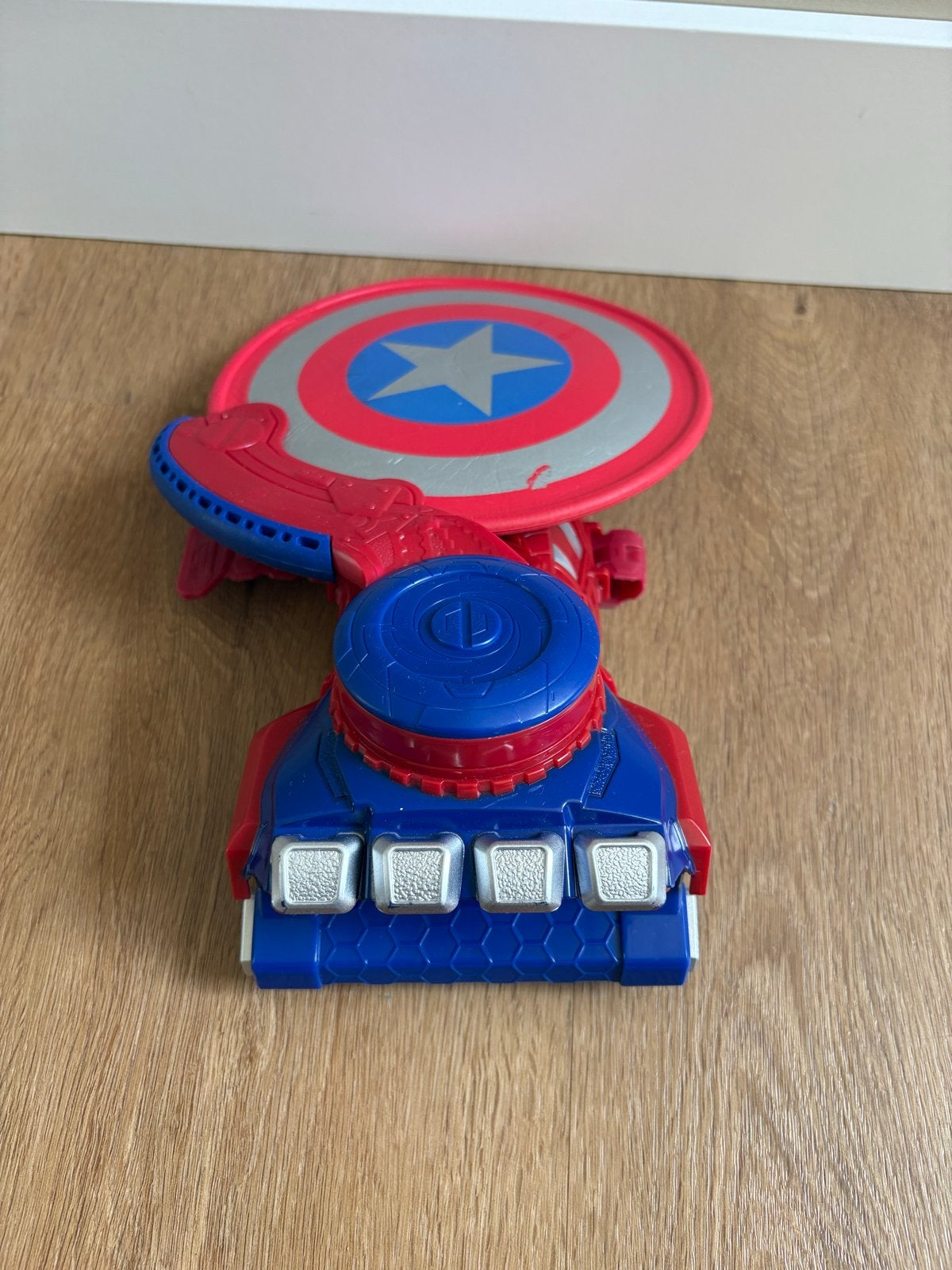 Captain America Schild Schieter + puzzel en maskers, Ophalen of Verzenden, Gebruikt