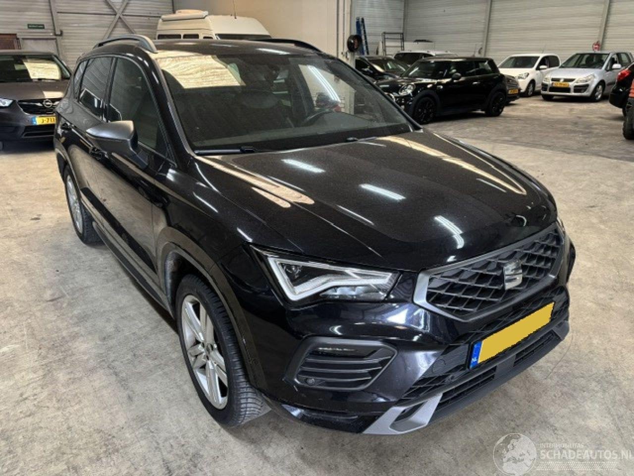 SEAT Ateca 1.0 TSI FR Intense Nap (bj 2021), Auto diversen, Schadeauto's, Overige carrosserieën, Service@seat.de, Benzine, Seat