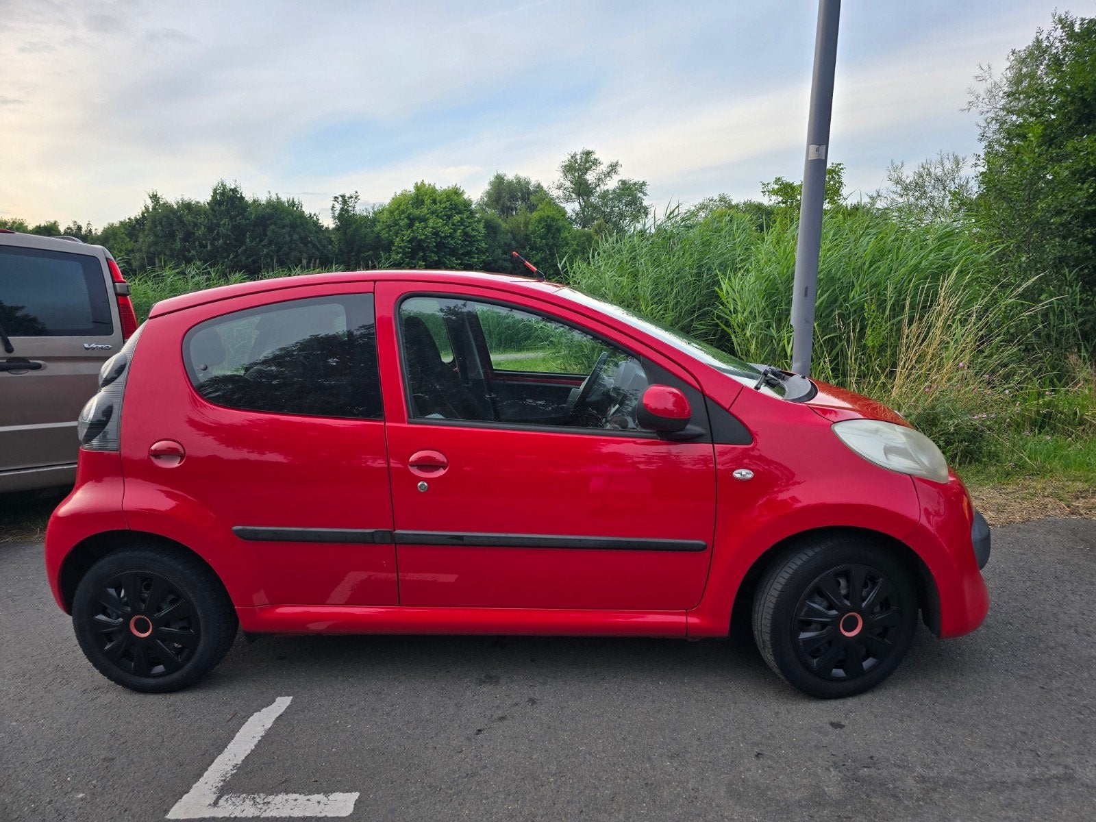 Citroën C1 1.0 Benzine - Airco | CarPlay | Achteruitrijcamer, Auto's, Citroën, Voorwielaandrijving, Stof, Zwart, 4 stoelen