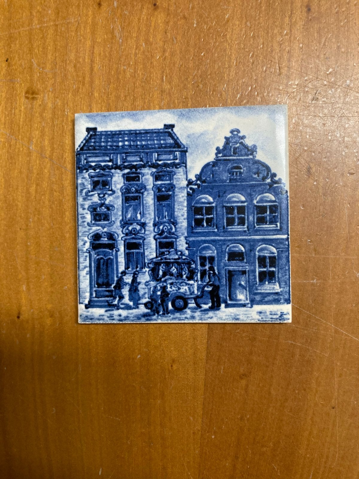 KLM Delfts blauw onderzetter 10x10 cm met grachtenpandjes, Gebruikt, W, Ophalen of Verzenden, W