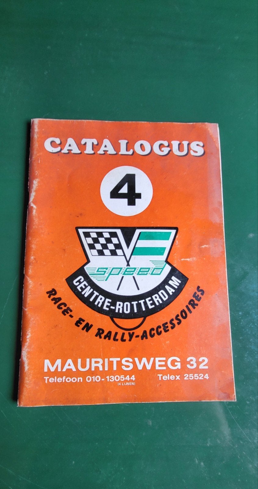 Fantastische Catalogus Race en Rally-accessoires 1973, Ophalen of Verzenden, Gelezen