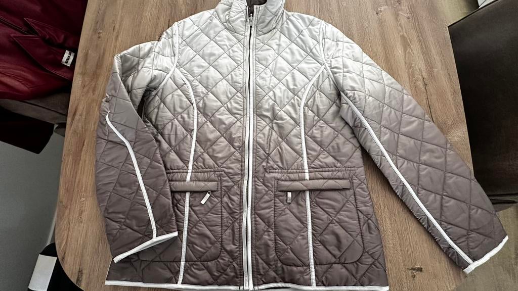 Dames tussen jas maat 38, twee kanten te dragen, Kleding | Dames, Ophalen of Verzenden, Gedragen, Maat 38/40 (M), Bruin