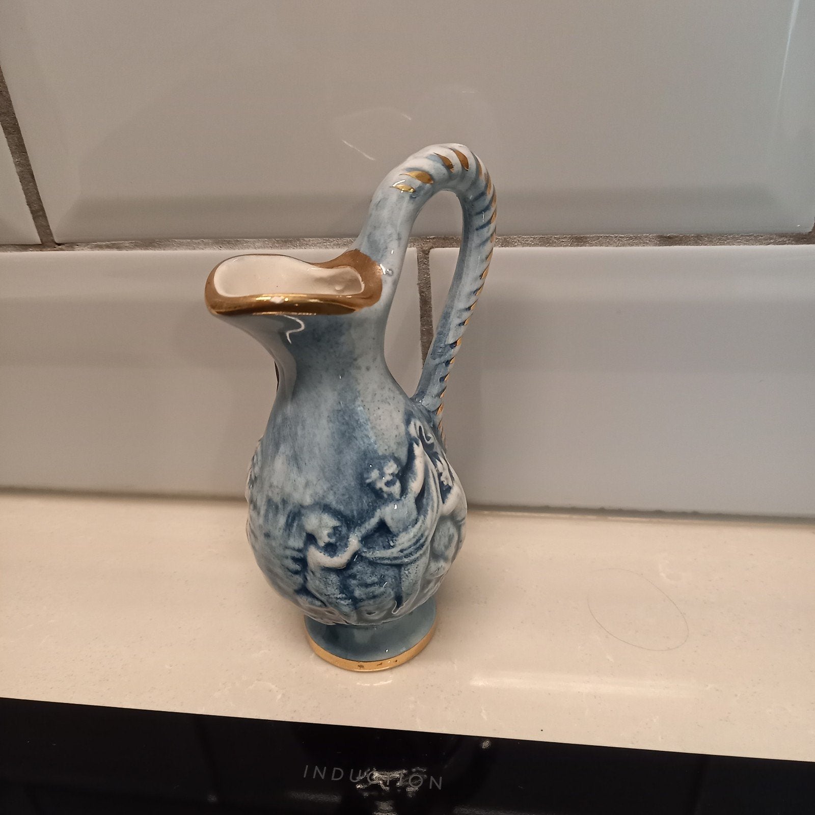 Miniatuur Schenkkannetje / Ewer – Capodimonte Stijl, Verzenden
