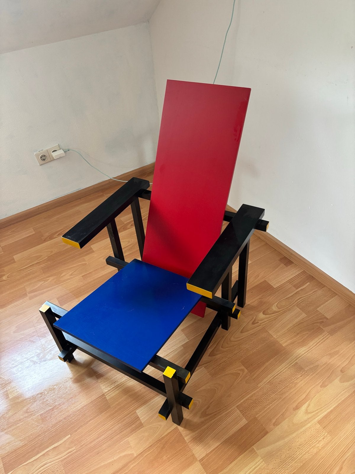Gerrit Rietveld Rood-blauwe stoel (replica), Antiek en Kunst, Ophalen