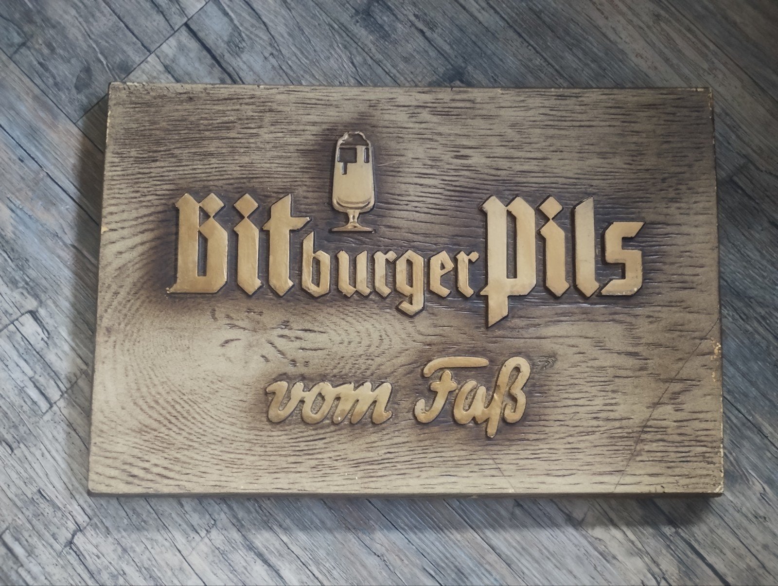 Bitburger bier reclamebord, Verzamelen, Ophalen of Verzenden, Zo goed als nieuw, Reclamebord, Plaat of Schild, Overige merken