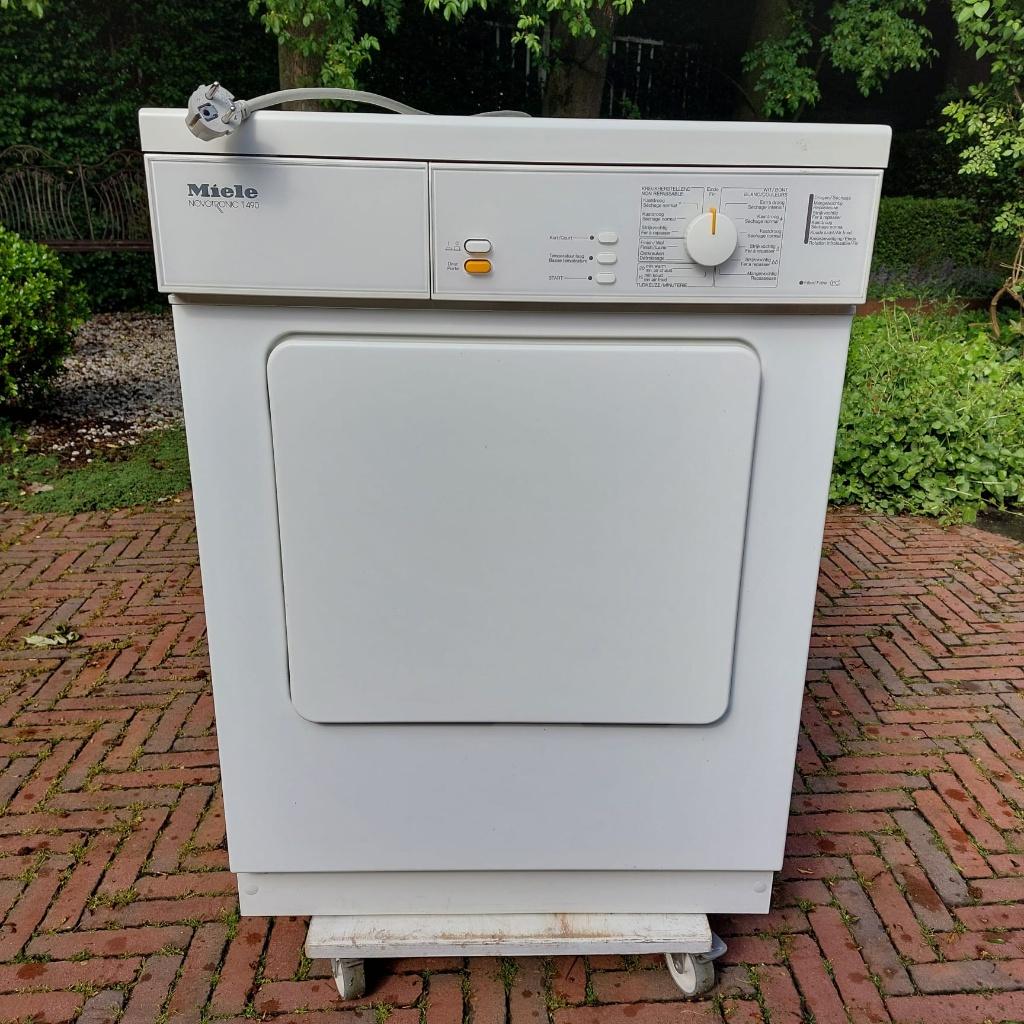 Wasdroger Miele. Luchtafvoer, Witgoed en Apparatuur, Wasdrogers, Ophalen, Wolprogramma, 6 tot 8 kg, Gebruikt