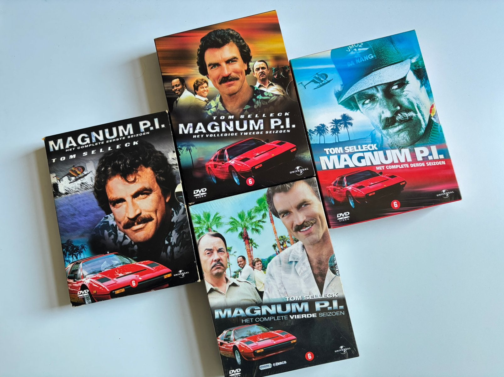 DVD Serie Magnum PI seizoen 1 t/m 4, Alle leeftijden, Ophalen of Verzenden, Zo goed als nieuw, Drama