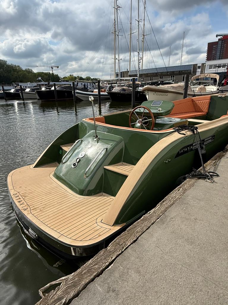 Tendersloep: Diesel of Elektrisch. Incl. toilet., Watersport en Boten, Sloepen, Ophalen, Admiral, Binnenboordmotor, Elektrisch
