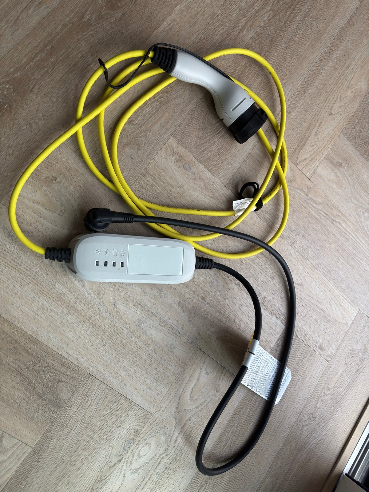 Originele Volkswagen thuislader Type 2–230V–e-Golf/GTE–10A, Ophalen of Verzenden, Gebruikt