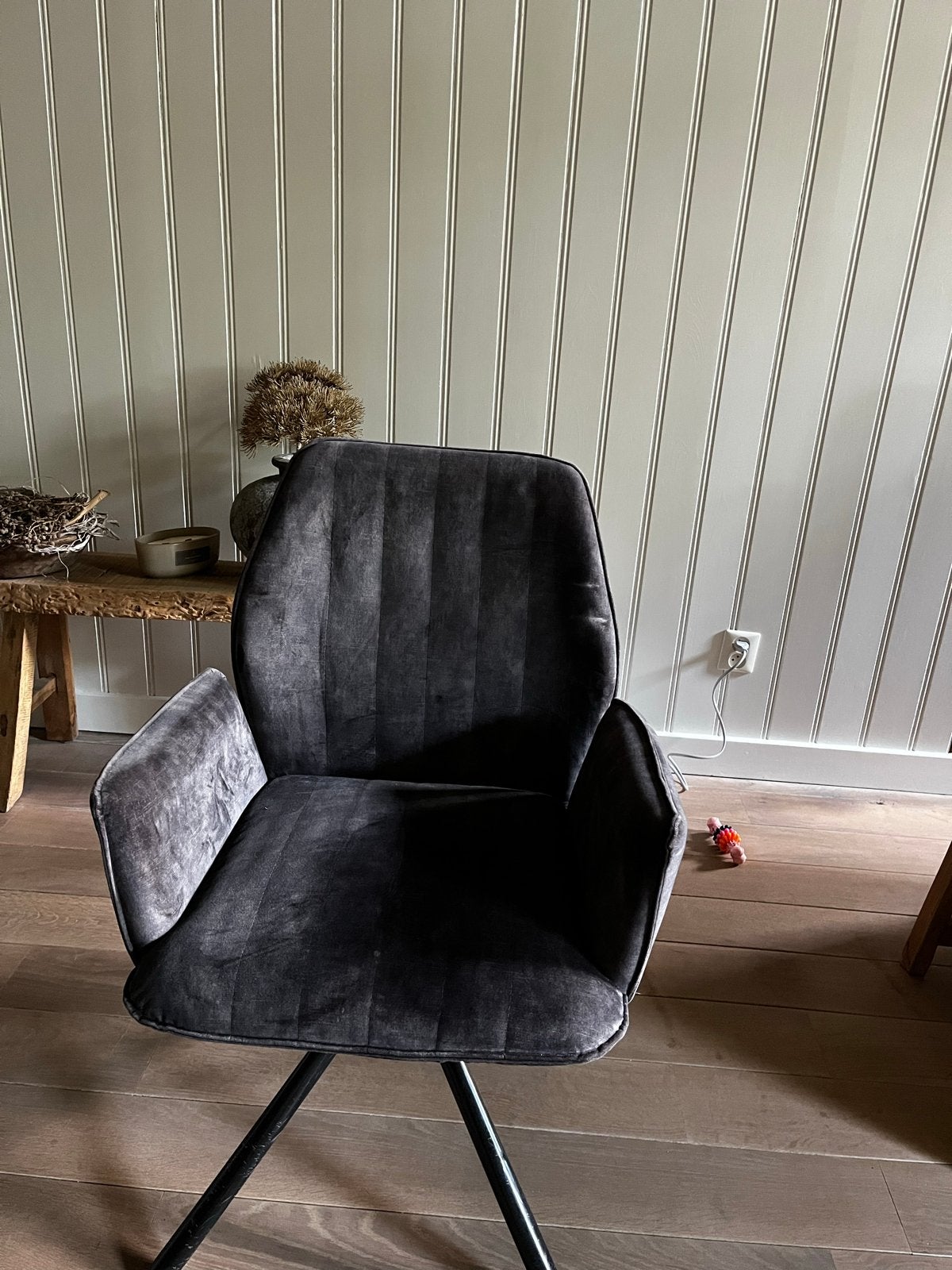Moderne draaibare eetkamerstoel, donkergrijs stof, Huis en Inrichting, Ophalen, Gebruikt, Vijf, Zes of meer stoelen, Stof