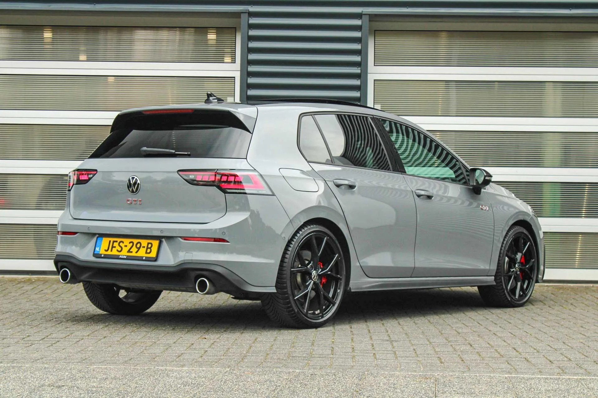 Volkswagen Golf GTI 2.0 TSI 265pk DSG (bj 2025, automaat), Gebruikt, Automatische klimaatregeling, 4 cilinders, 1984 cc