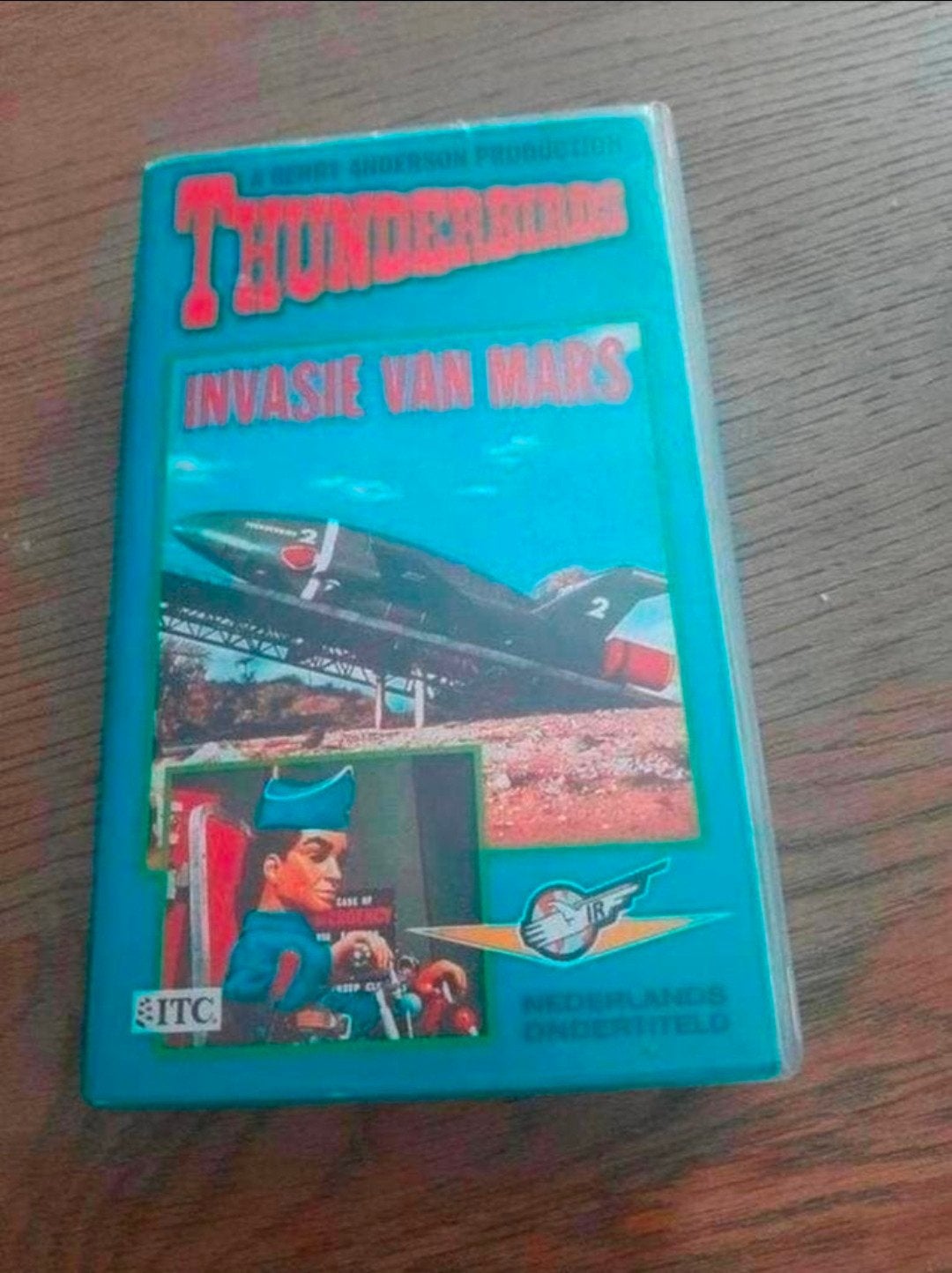 Thunderbirds Invasie van Mars videoband., Gebruikt, Alle leeftijden, Ophalen of Verzenden, Poppen of Stop-motion