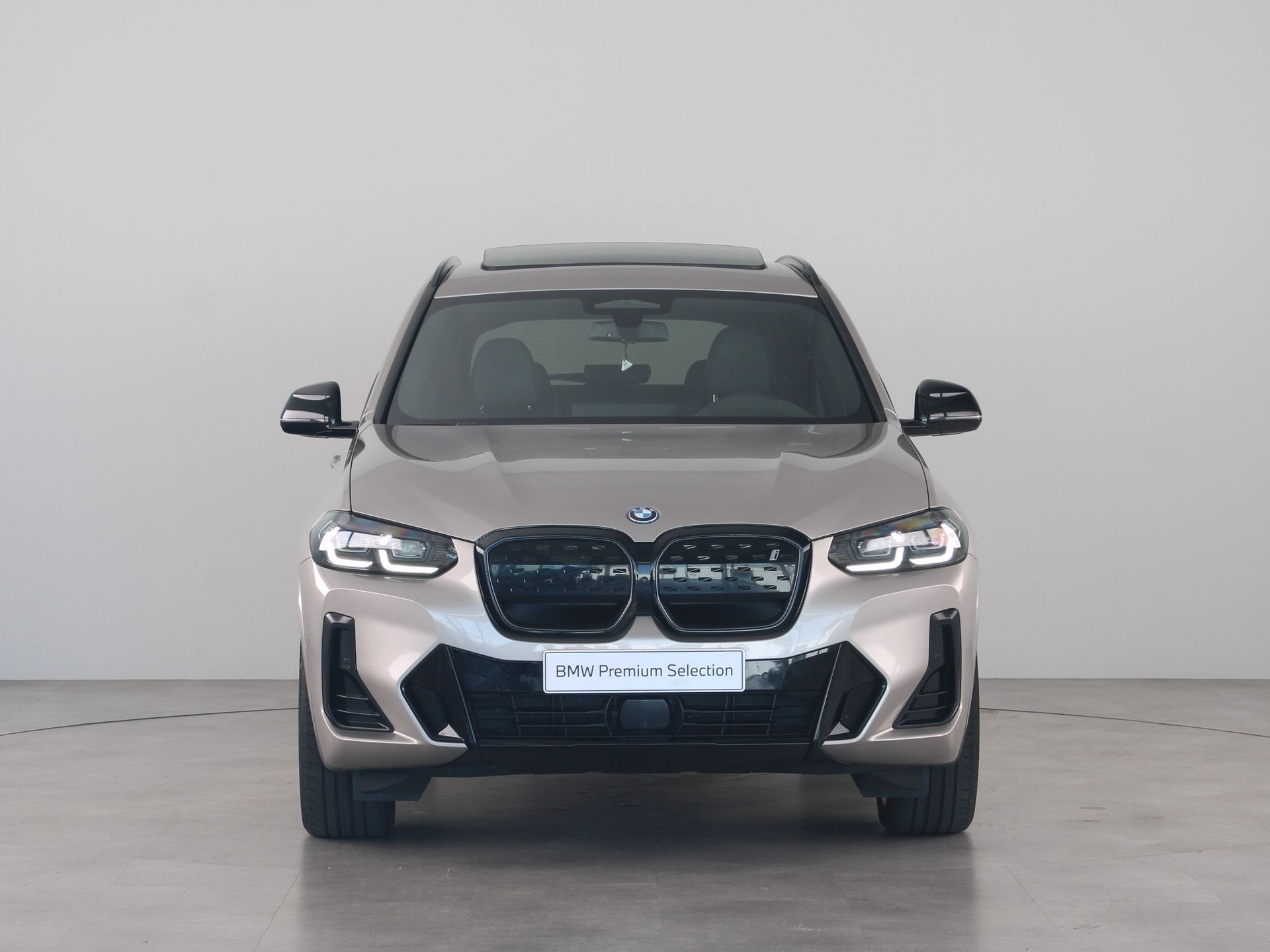 BMW iX3 High Executive 80 kWh SoH 100% (bj 2023, automaat), Achterwielaandrijving, 2155 kg, Blauw, IX3