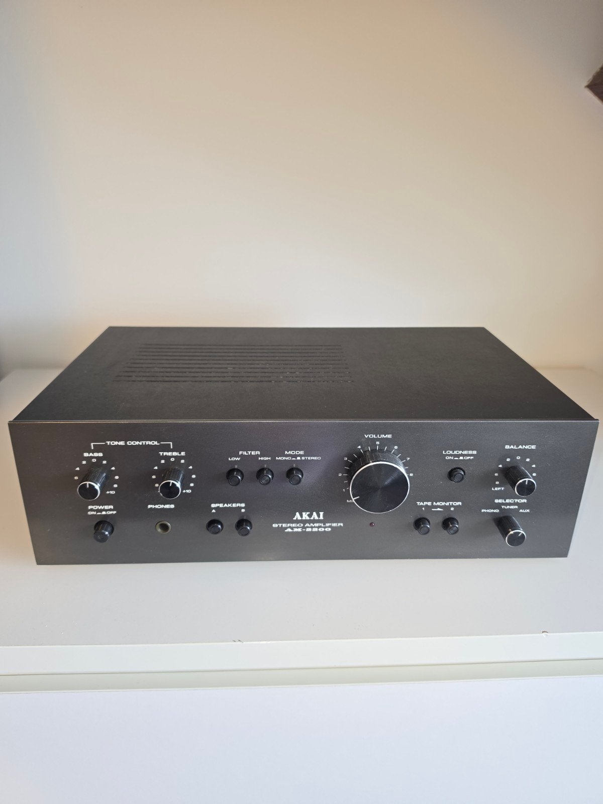 AKAI AM-2200 stereo amplifier, Audio, Tv en Foto, Versterkers en Receivers, Ophalen, Stereo, Minder dan 60 watt, Overige merken