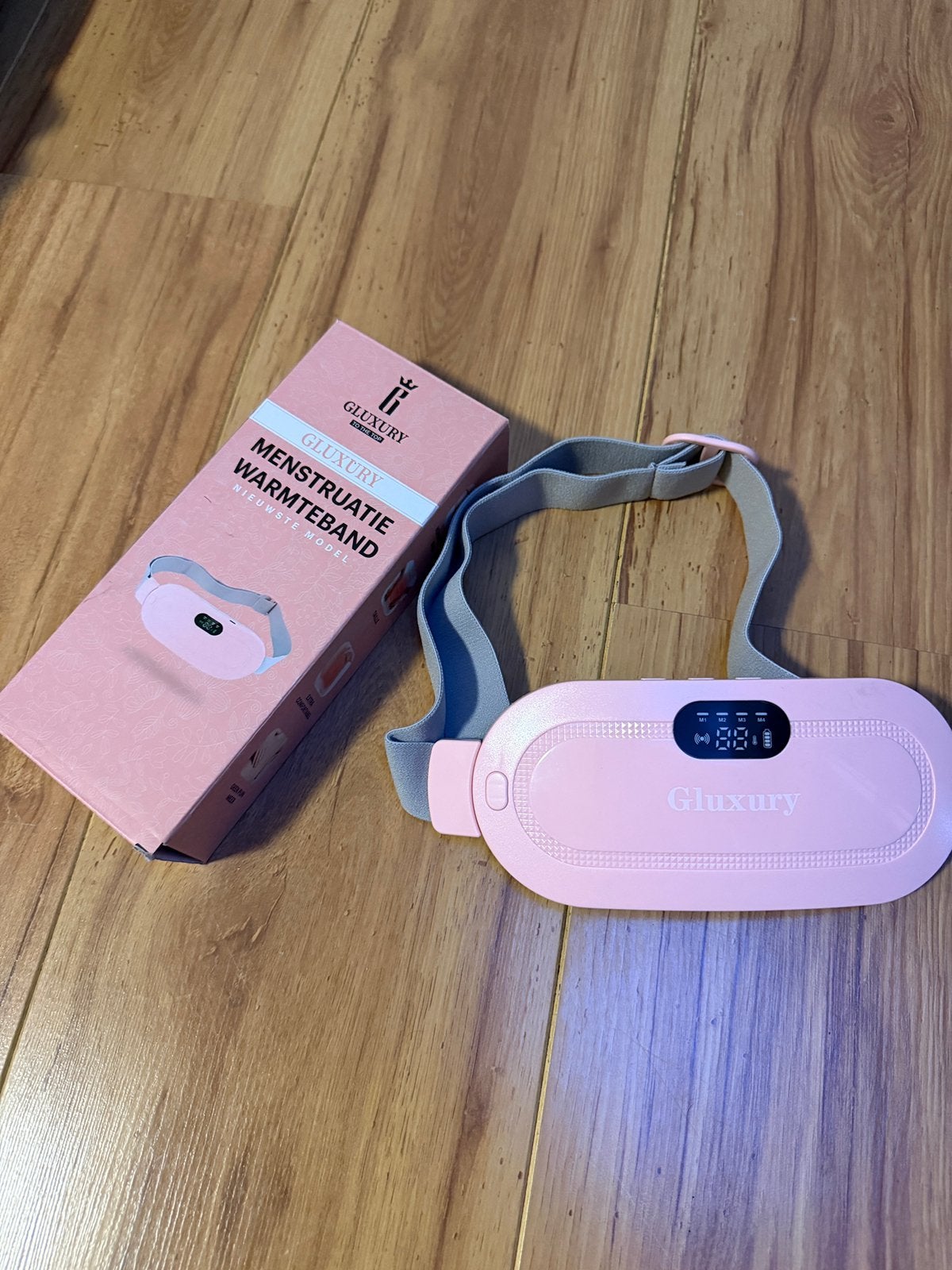 Gluxury Menstruatie Warmteband – Verwarmde Massageband zgan, Ophalen of Verzenden, Nieuw, Overige typen