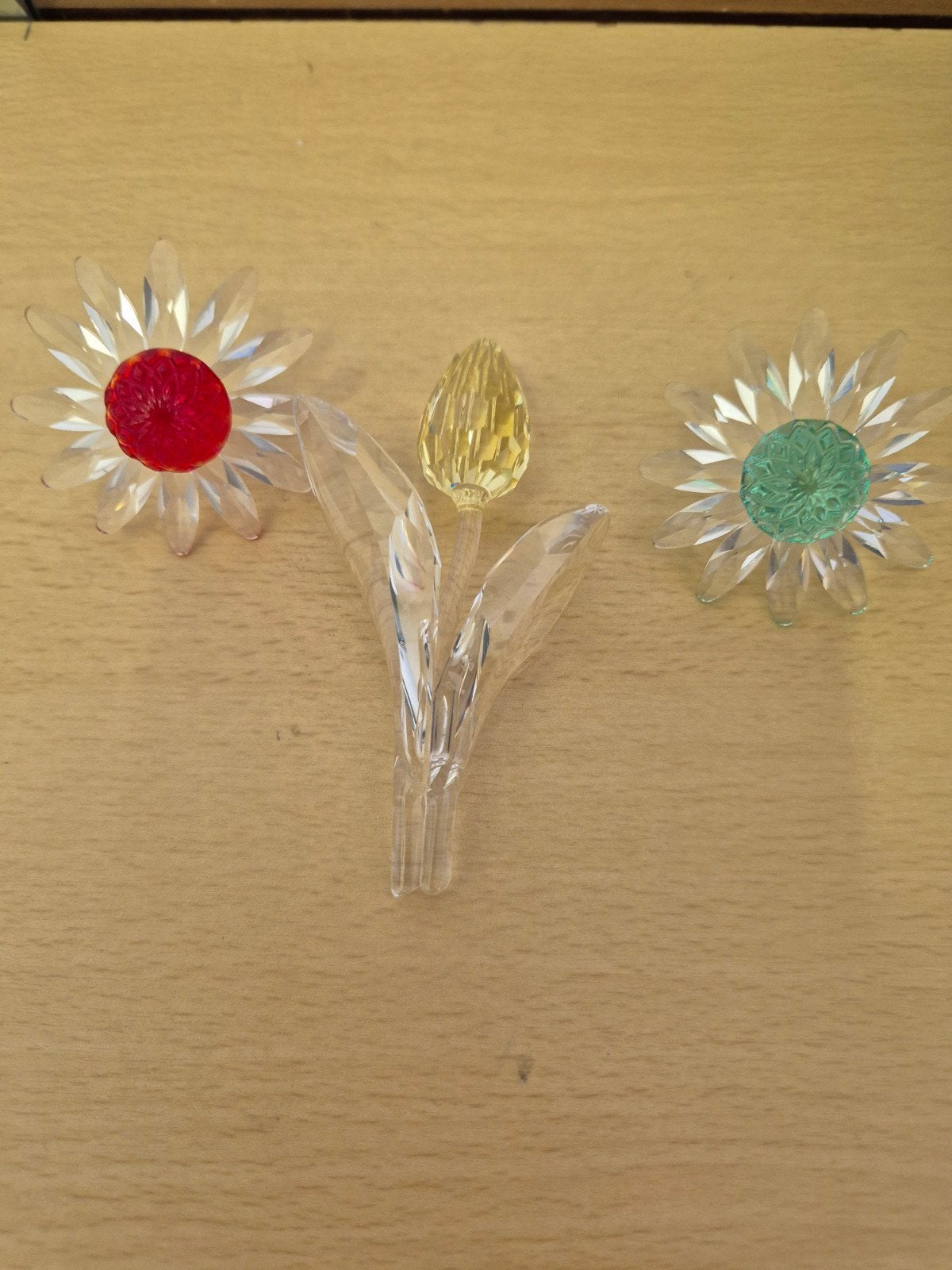 Swarovski bloemen: tulp en margrieten, Verzamelen, Swarovski, Ophalen of Verzenden, Zo goed als nieuw, Figuurtje