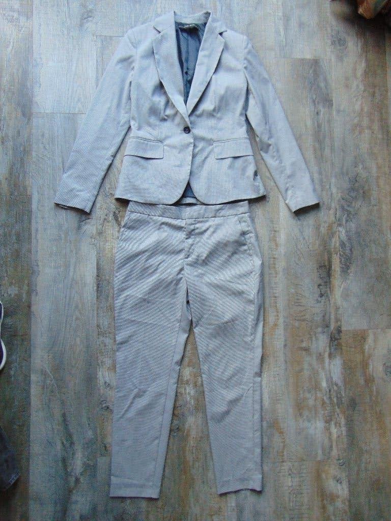 Set Zara grijs ruitjes damespak maat 34 / 36 jasje + broek, Kostuum of Pak, Zara, Ophalen of Verzenden, Zo goed als nieuw