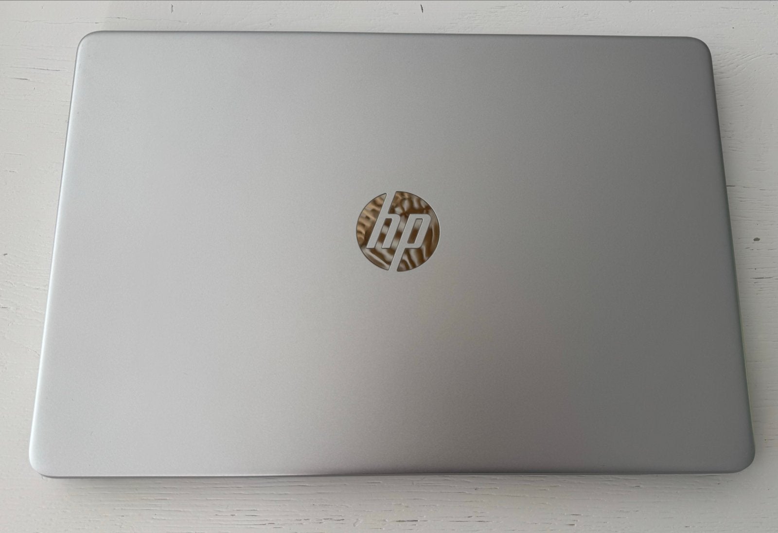 HP Laptop - Intel Core i3 - 8GB RAM - 15 inch + GRATIS hoes