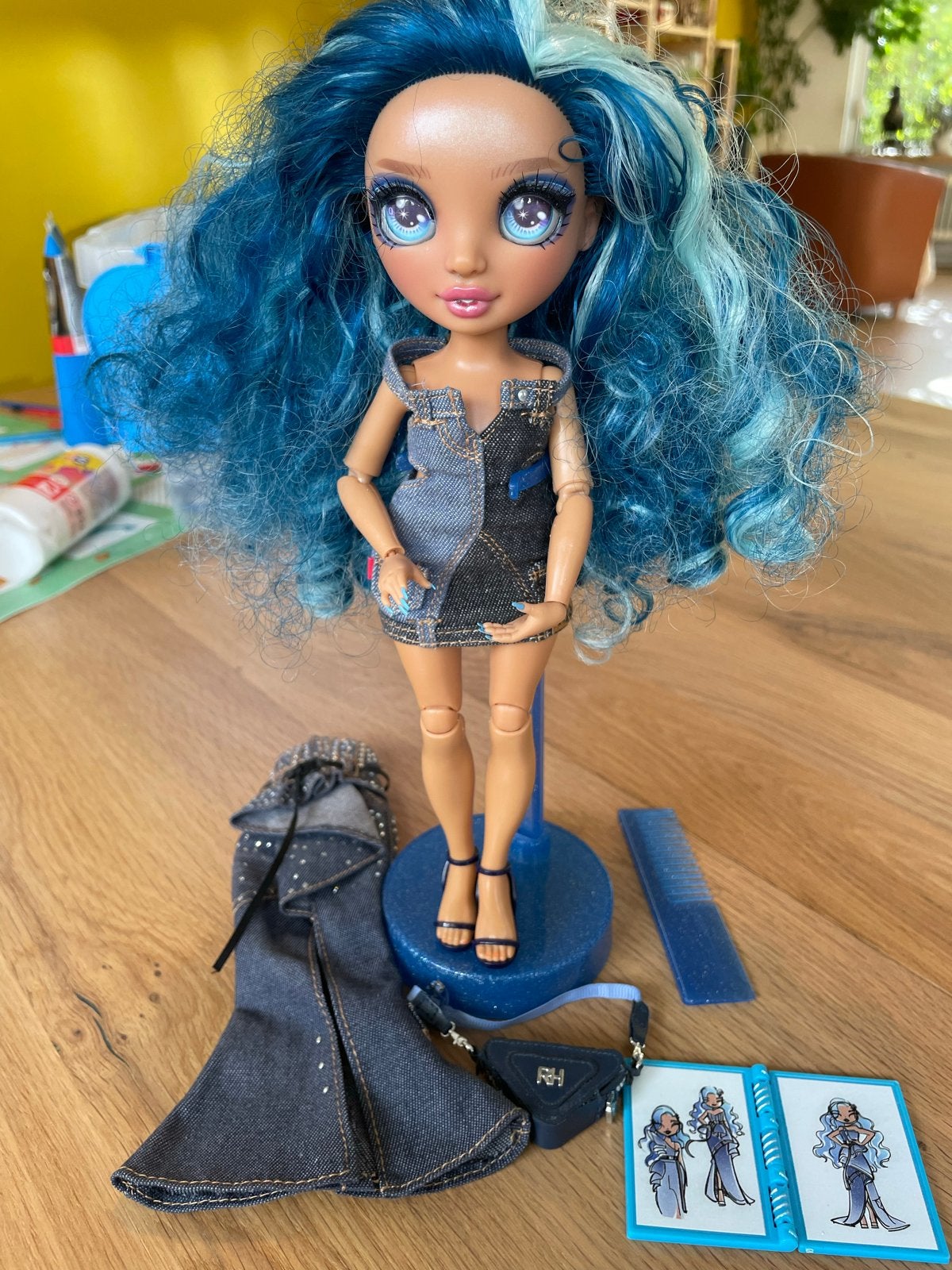 Rainbow High Skyler Bradshaw pop met accessoires, Ophalen of Verzenden, Zo goed als nieuw, Overige typen