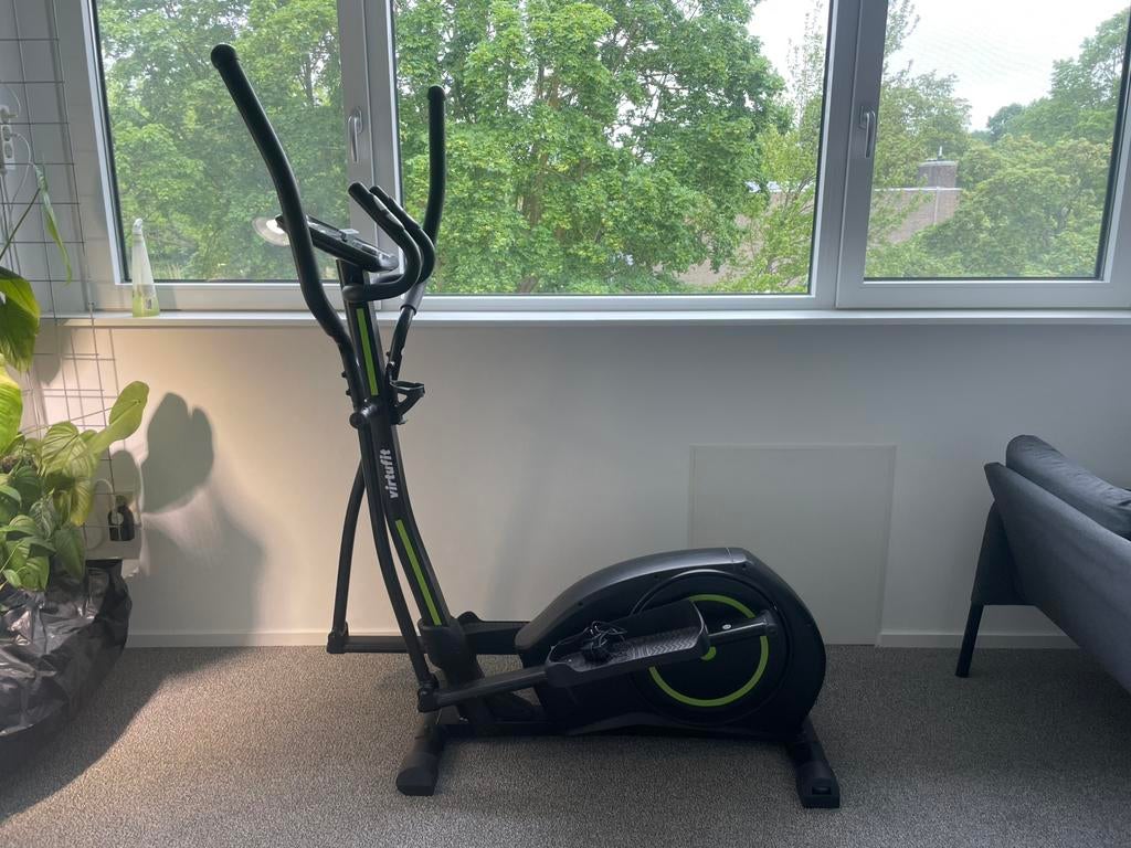 Vitrufit crosstrainer helaas teveel stil gestaan, Ophalen, Zo goed als nieuw, Crosstrainer