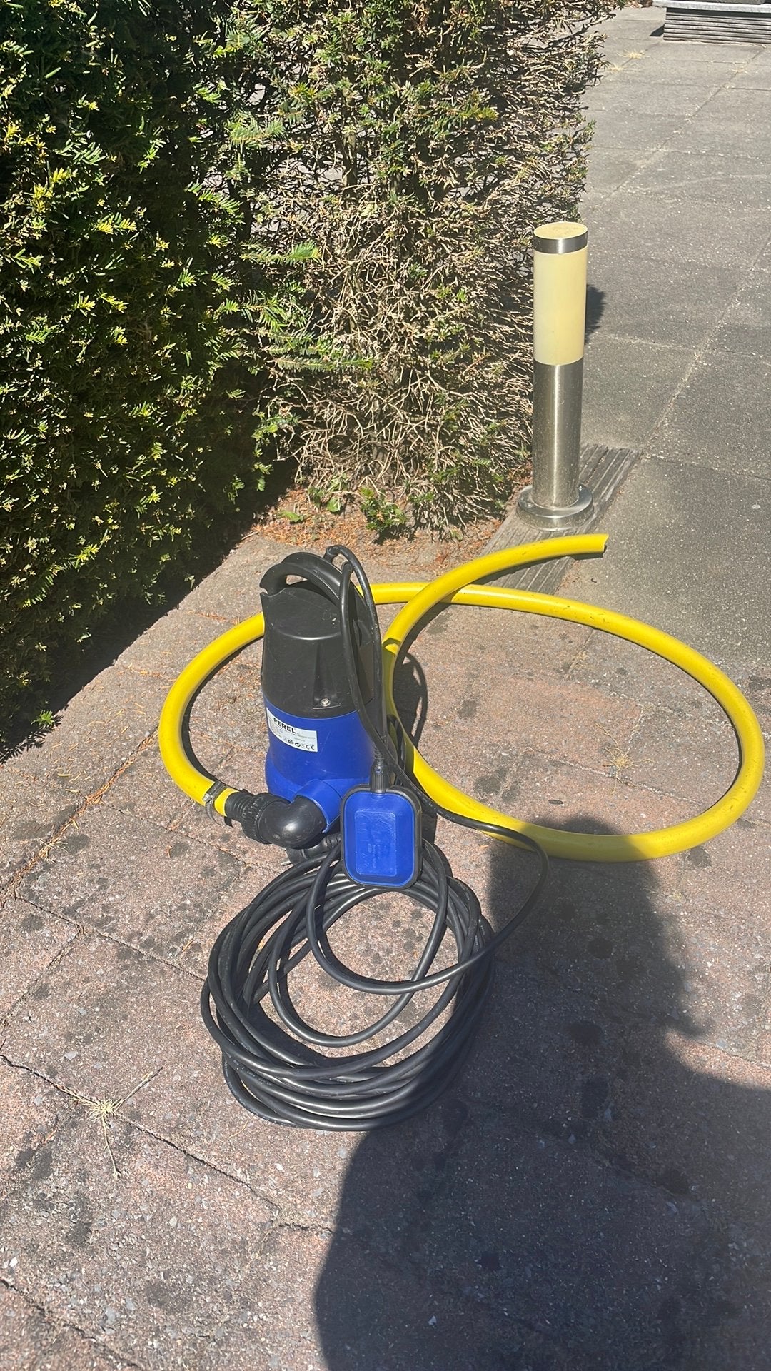 Nauwelijks gebruikte dompelpomp, Tuin en Terras, Waterpompen, Ophalen, Zo goed als nieuw, Dompelpomp