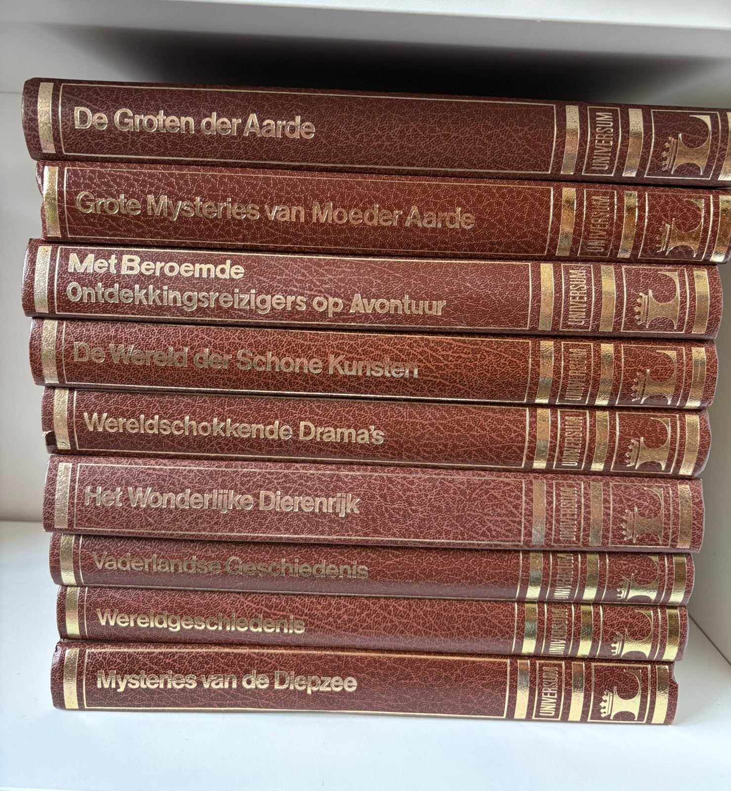 9 delen Universum encyclopedie/ vintage, Boeken, Ophalen of Verzenden, Zo goed als nieuw, Algemeen