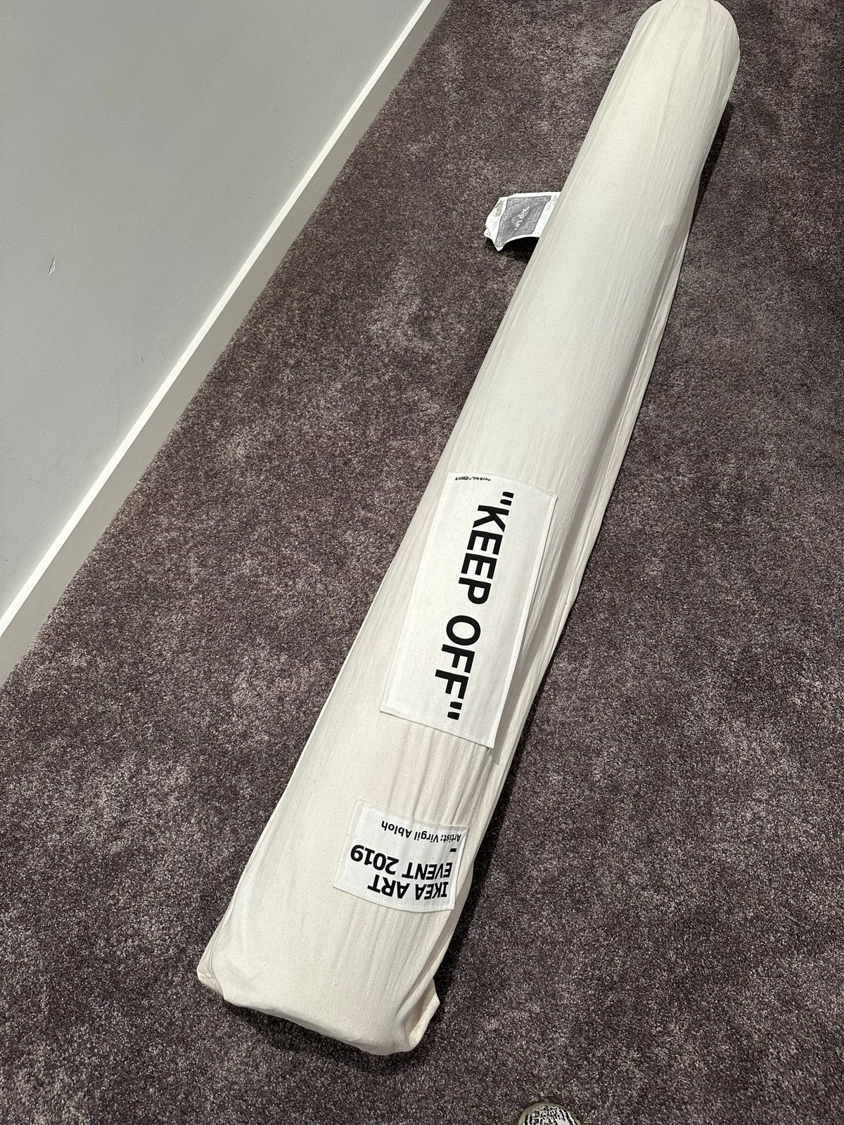IKEA x Virgil Abloh "KEEP OFF" vloerkleed Off-White ( nieuw), Huis en Inrichting, Beige, 200 cm of meer, Ophalen of Verzenden