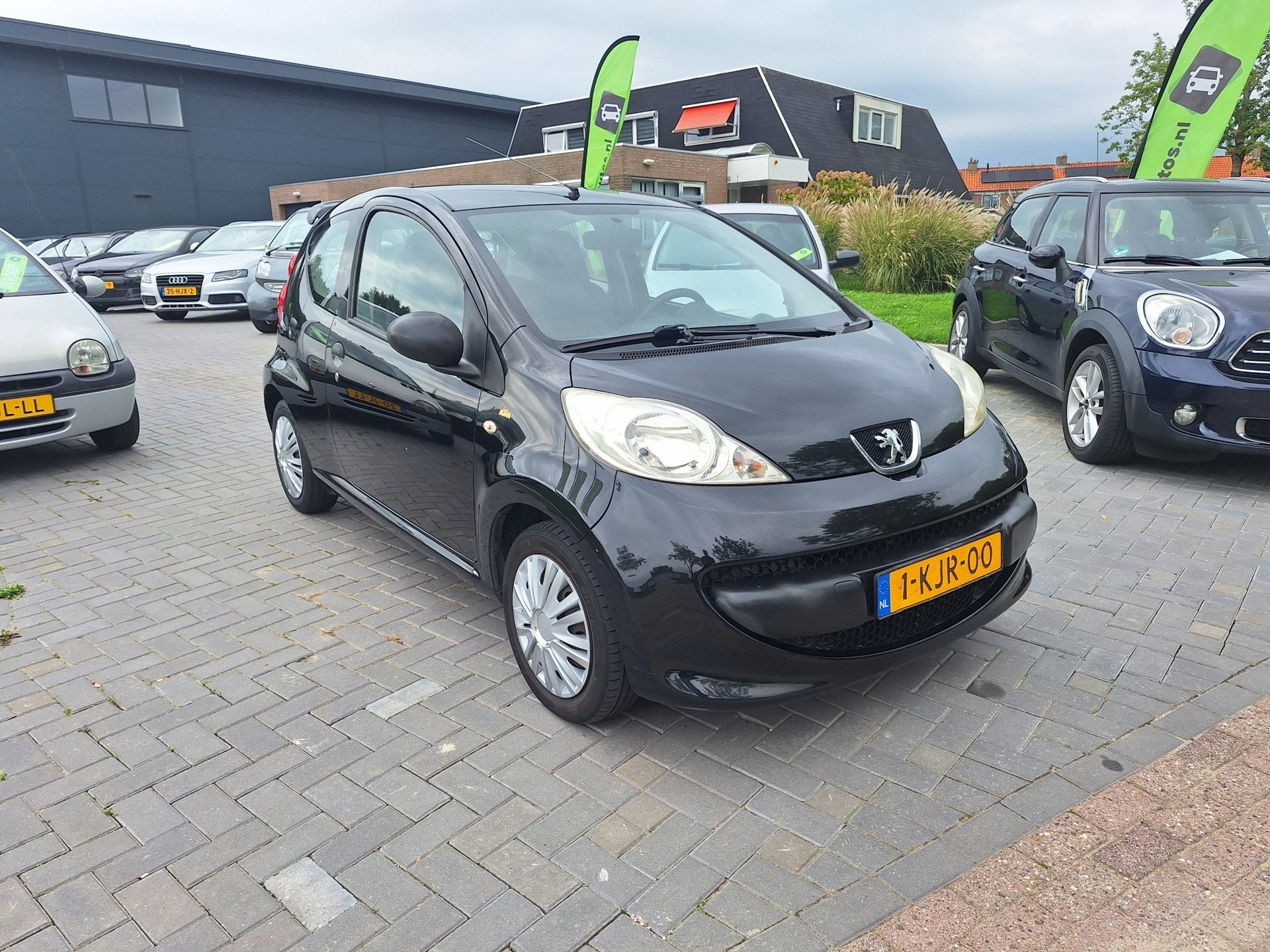 Peugeot 107 1.0-12V XR / Nette auto / APK juni 2027, Auto's, Voorwielaandrijving, Gebruikt, 765 kg, 4 stoelen
