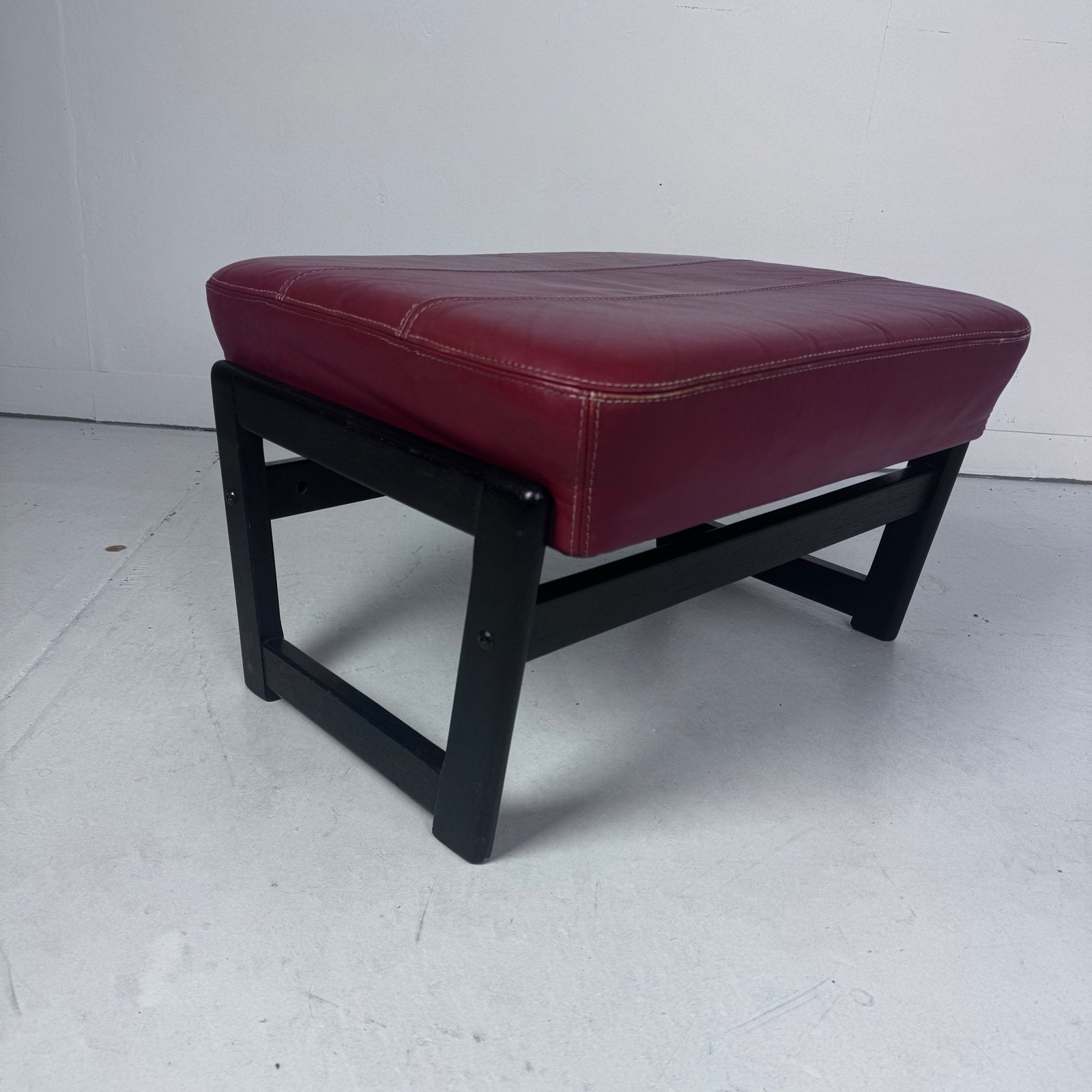 Vintage Scandi Voetenbank / Poef - Sven Ellekaer, Ophalen, Minder dan 50 cm, Gebruikt, 50 tot 75 cm