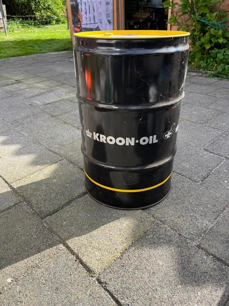 Olievat Kroon-Oil - Bijzettafel/Decoratie - Zwart/Geel, Ophalen, Metaal, Industrieel, Gebruikt