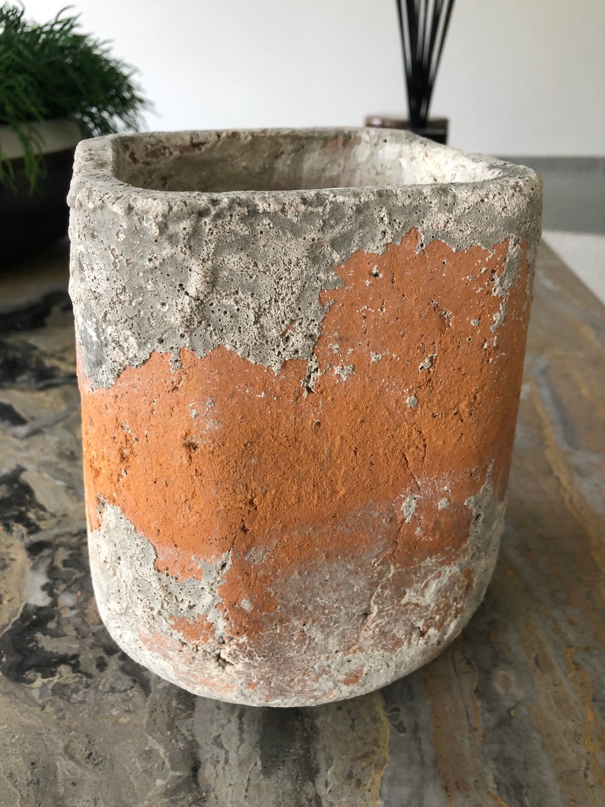 Terrazzo Stone binnen pot / vaas, Ophalen of Verzenden, Zo goed als nieuw, Overige kleuren, Minder dan 50 cm