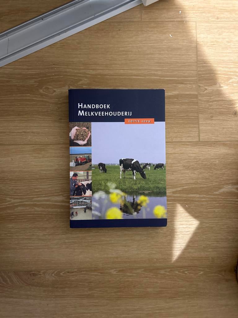 Handboek Melkveehouderij - Editie 2009, Ophalen of Verzenden, Gelezen