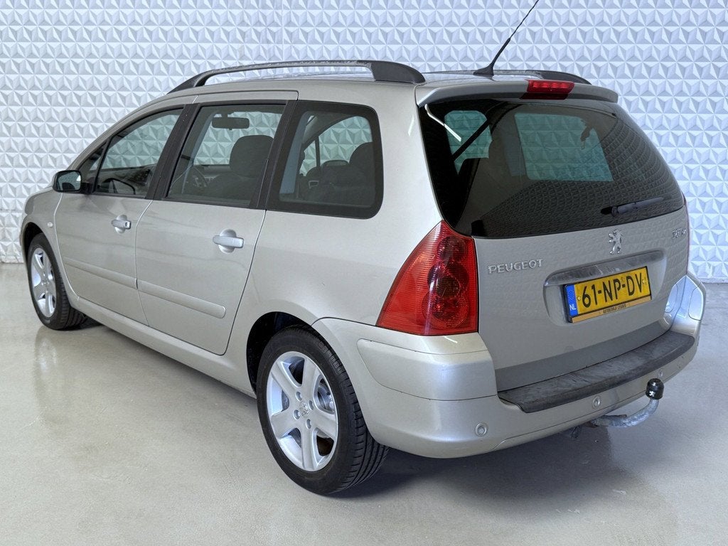 Peugeot 307 SW 1.6 16V Pack CLIMA-CRUISE-PANORAMA-TREKHAAK (, Auto's, Peugeot, Gebruikt, 4 cilinders, Origineel Nederlands, Handgeschakeld