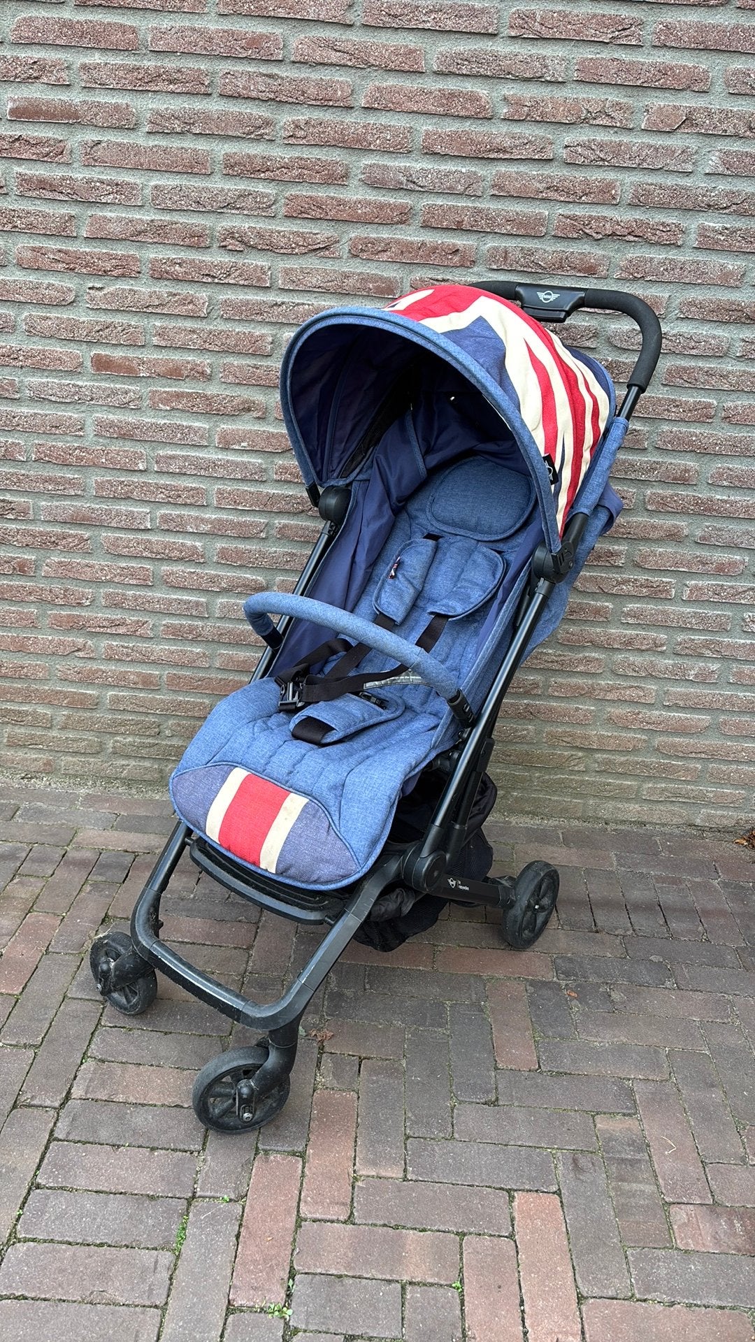 Easywalker buggy, Ophalen, Zo goed als nieuw, Zonnekap