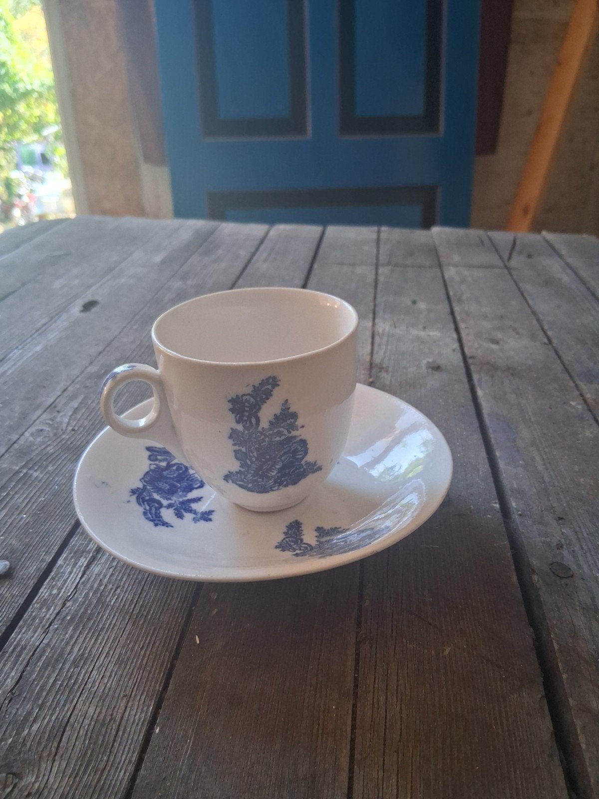 Antieke porseleinen kop en schotel met blauw decor, Ophalen