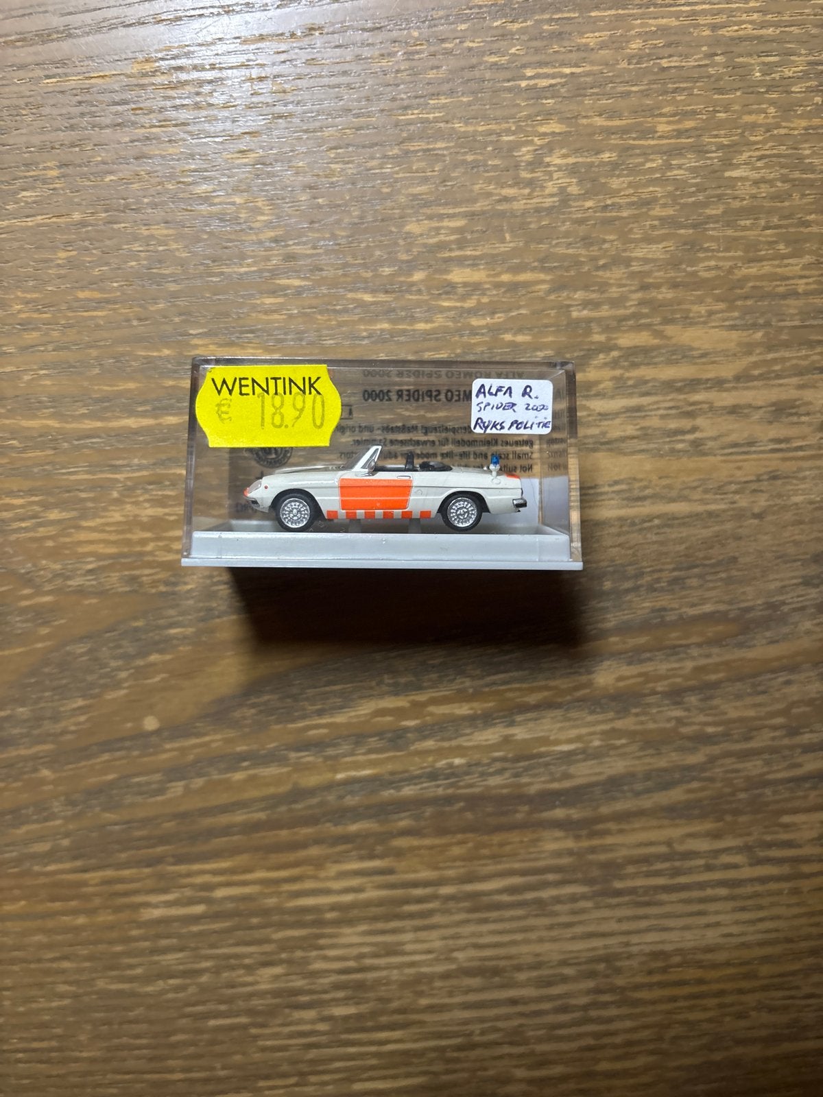 Brekina Alfa Romeo Spider 2000 Rijkspolitie schaalmodel, Ophalen of Verzenden, Nieuw, Auto, Overige merken