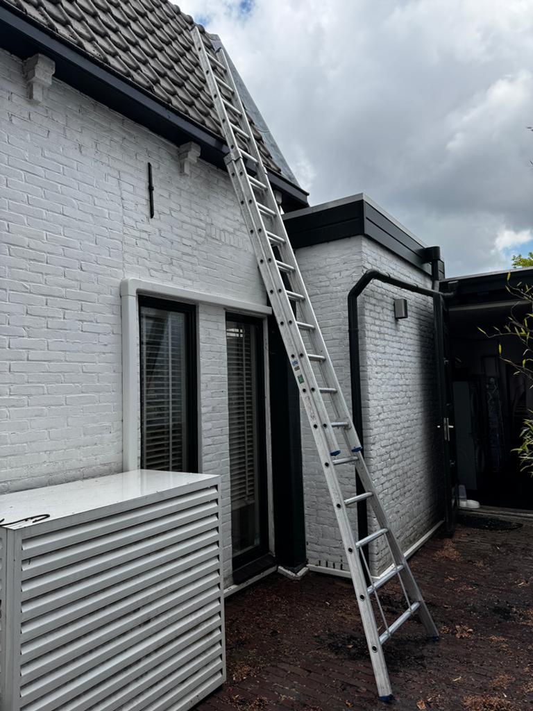 Ladder, tweedelig, uitschuifbaar. 2 x 3,5 m, Ophalen, Gebruikt, Ladder, 4 meter of meer