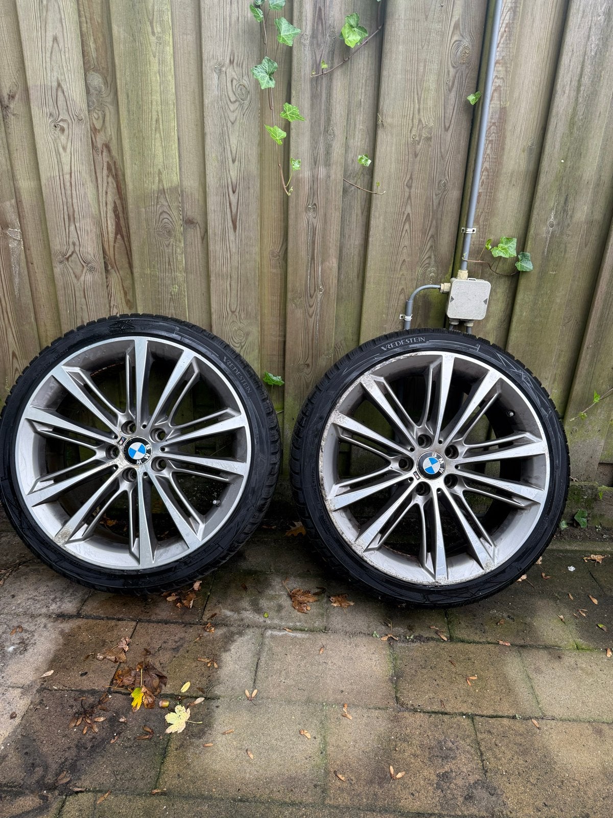 Originele BMW F10 velgen met Vredestein winterbanden, Banden en Velgen, Personenwagen, 20 inch, Gebruikt