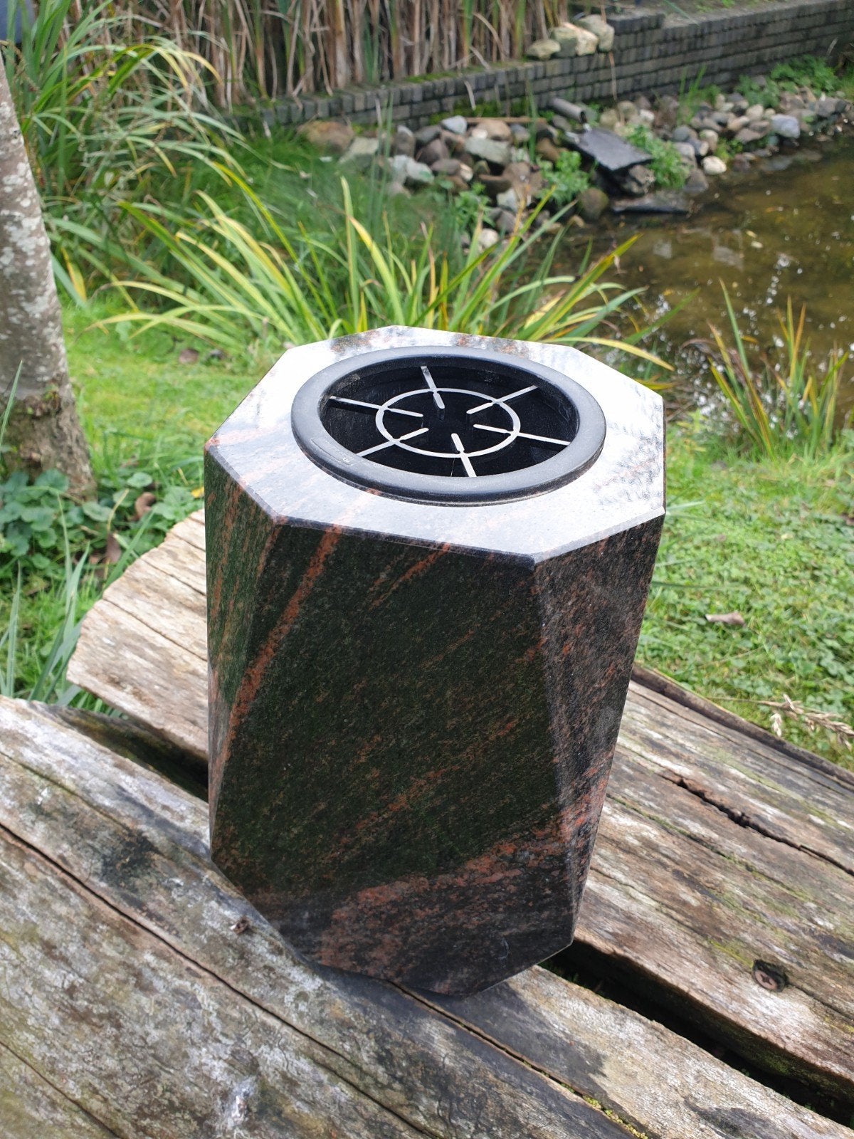 Natuurstenen grafvaas, Ophalen of Verzenden, Nieuw