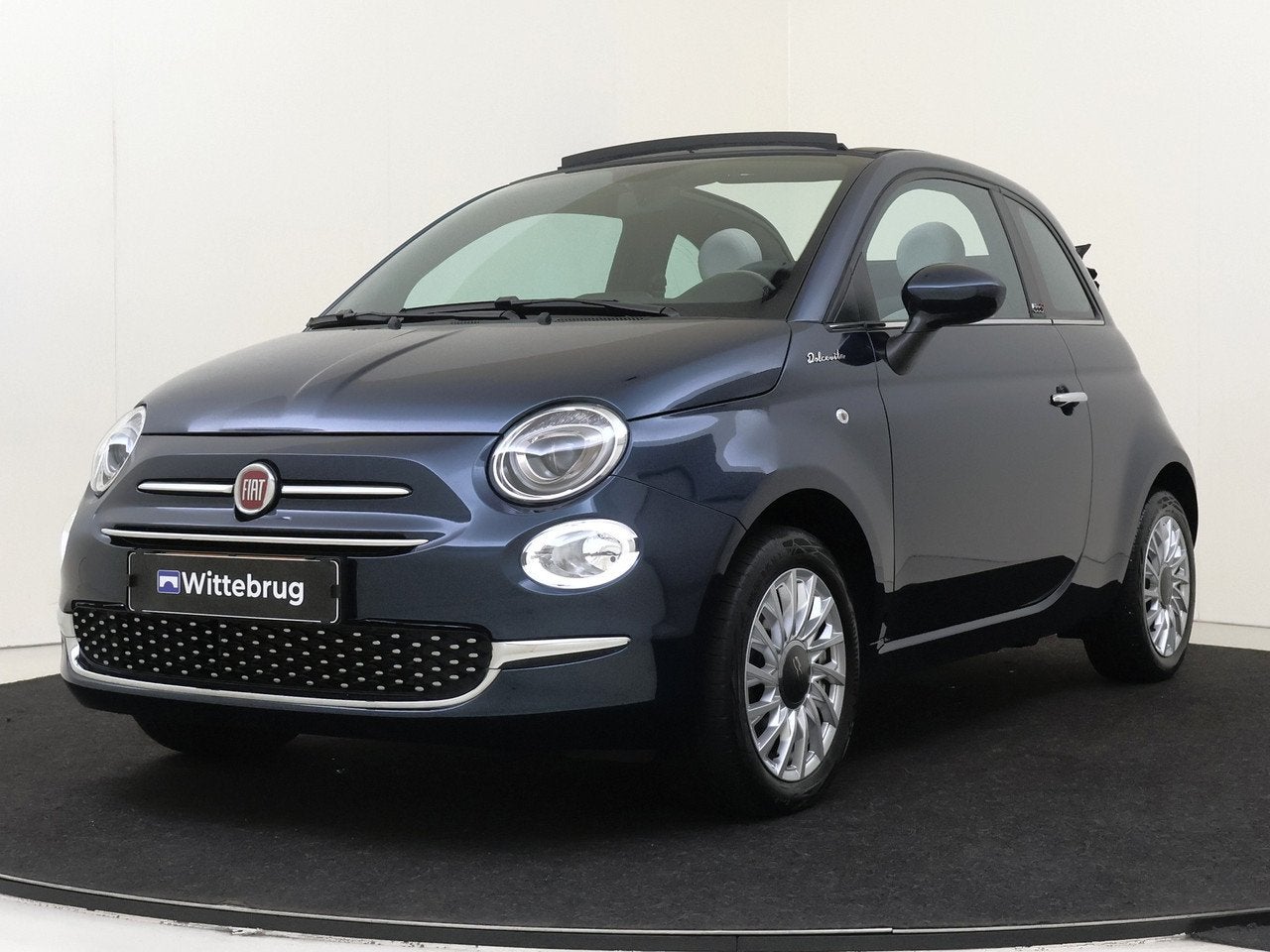 Fiat 500 1.0 Hybrid Dolcevita Cabrio | Hybrid | Parkeerhulp, Automatische klimaatregeling, Gebruikt, Cabriolet, 4 stoelen