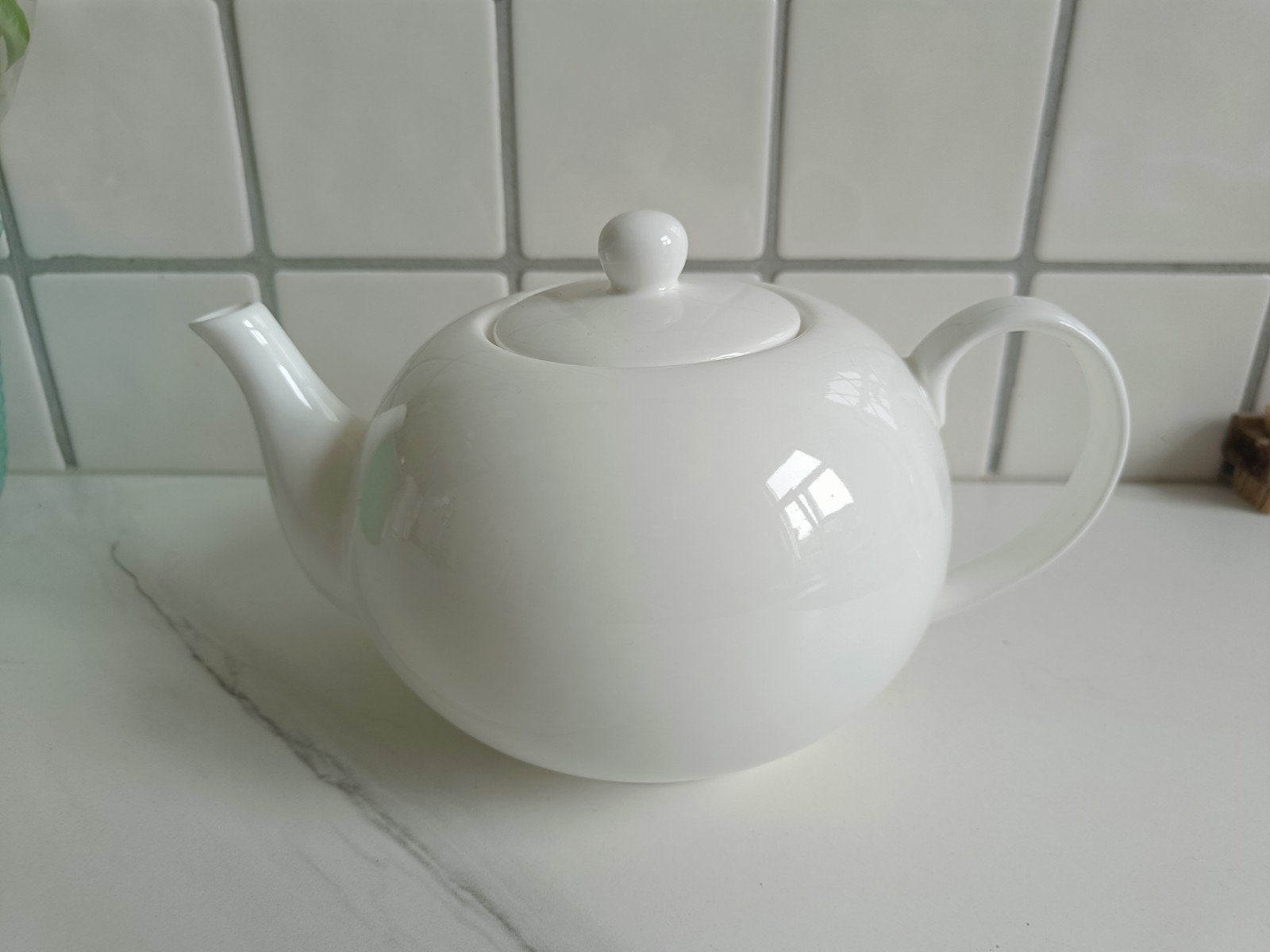 Douwe Egberts Puur! Theepot - Wit Porselein, Ophalen of Verzenden