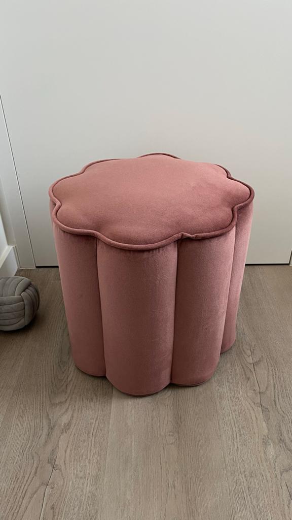 Poef Karwei Madelief - fluweel roze - als nieuw, Ophalen, Minder dan 50 cm, Rond, Minder dan 50 cm