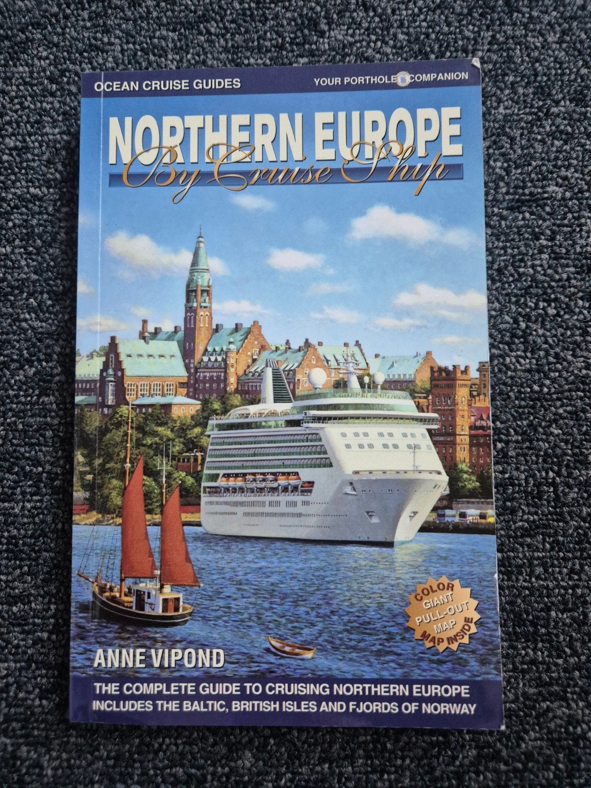 Reisgids: Northern Europe by Cruise Ship – Anne Vipond, Ophalen of Verzenden, Gelezen, Europa, Reisgids of -boek