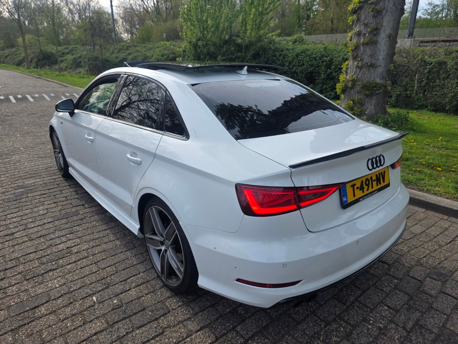 Audi A3 limousine 1.8 TFSI Automaat 2016 WIT PANO CAMERA, Auto's, Audi, Wit, 10 km/l, Particulier, 170 pk