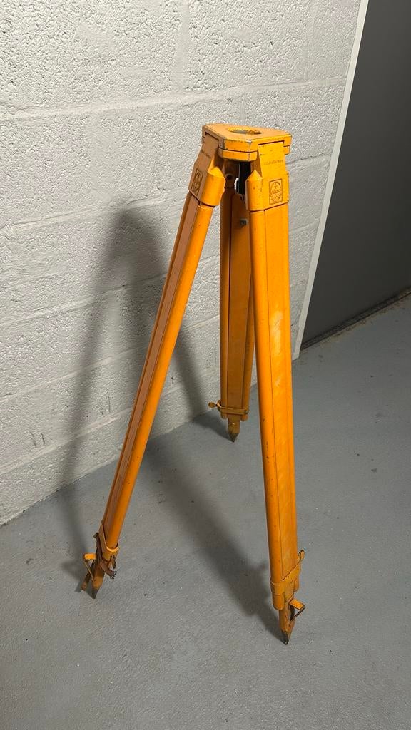 Vintage Landmeter Statief voor bv een lamp, Ophalen, Gebruikt, Toebehoren