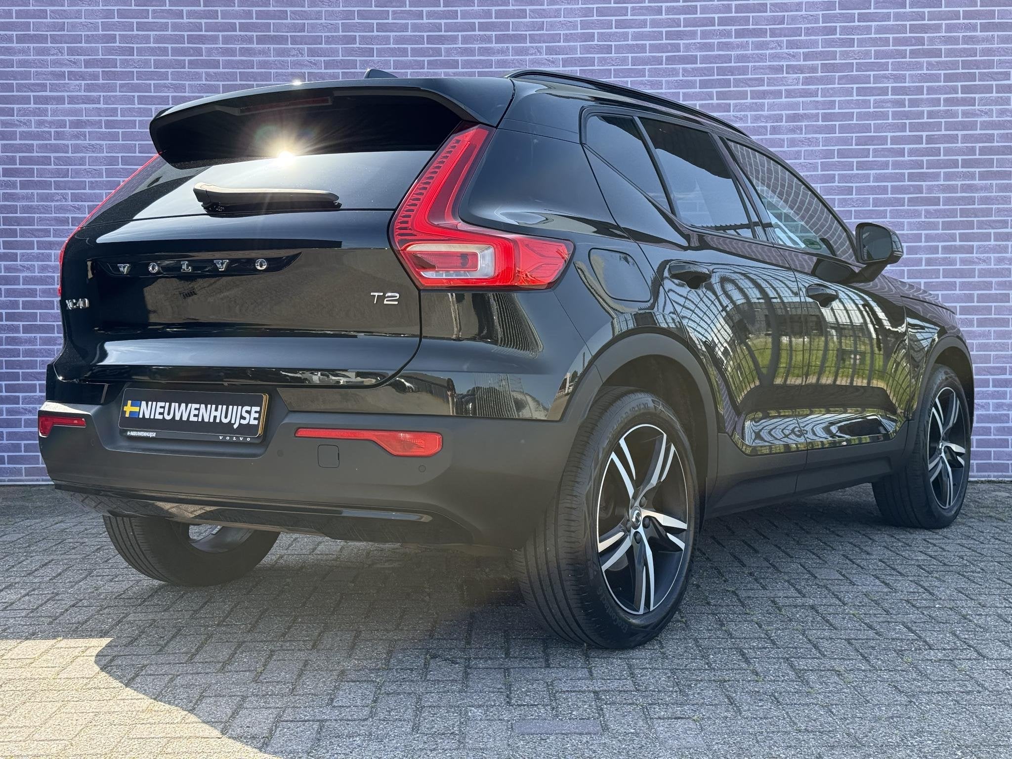 Volvo XC40 1.5 T2 R-Design | Keyless entry/start | Stoel en, Auto's, Gebruikt, Euro 6, 129 pk, Zwart